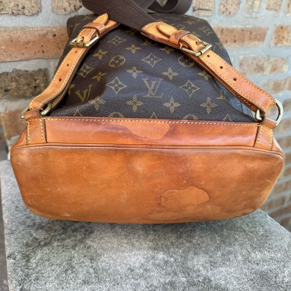 Authentic Louis Vuitton Authentic Vintage Montsouris Backpack - Picture 9 of 16